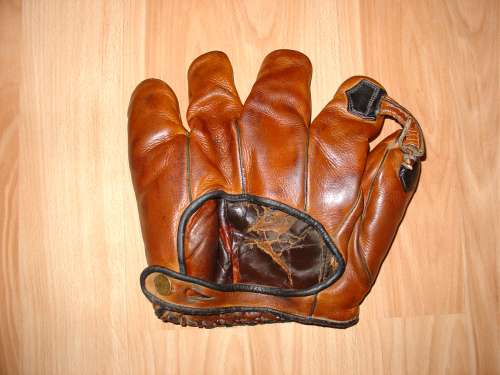 Hal Lee Goldsmith HL Back